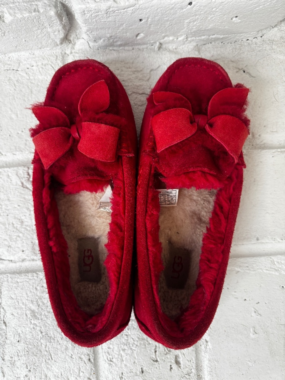 Ugg Women's Ansley Heritage Bow Red Slippers - Size 8